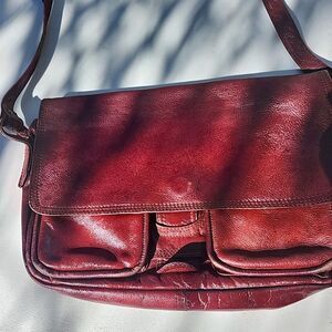 Getulio B.H Burgundy Leather Crossbody Messenger Bag Purse Made In Brazil